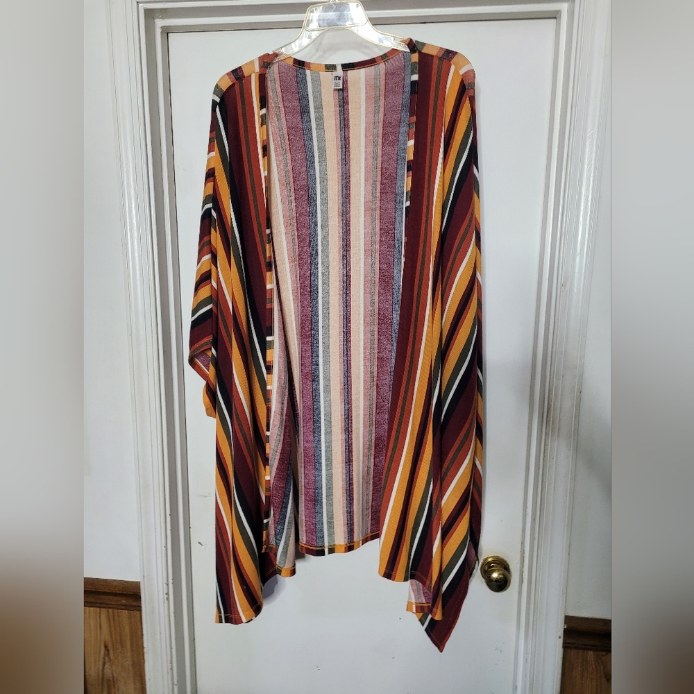 NWOT It's fashion cardigan